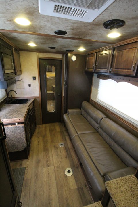 Used 2016 Trails West Sierra 13x13 LQ - 8' Wide - 4 Horse Trailer - Side Tack - Cameras - Hayrack