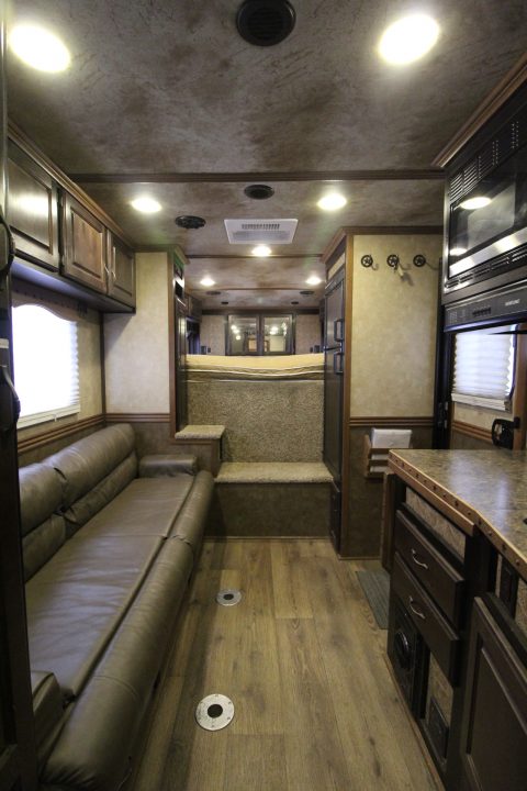 Used 2016 Trails West Sierra 13x13 LQ - 8' Wide - 4 Horse Trailer - Side Tack - Cameras - Hayrack