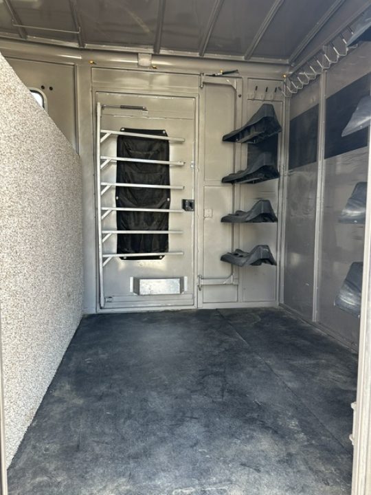 Consignment 2023 Titan 30' Combo