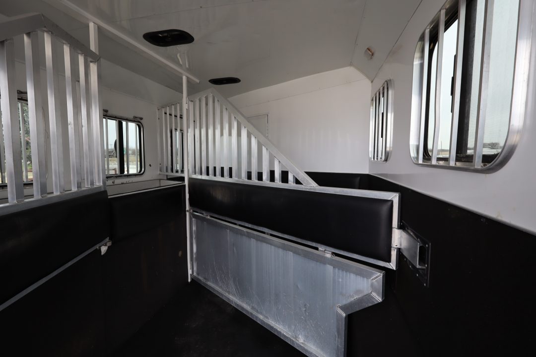 Used 2015 Bison Trailers 3 Horse LQ Slide-out Trailer