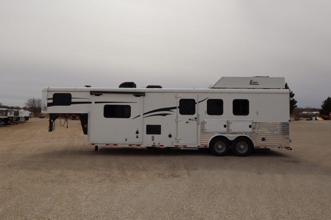 Used 2015 Bison Trailers 3 Horse LQ Slide-out Trailer
