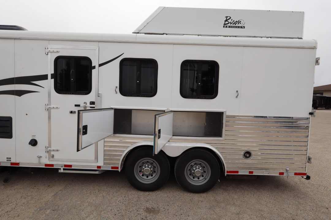 Used 2015 Bison Trailers 3 Horse LQ Slide-out Trailer