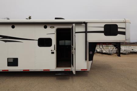 Used 2015 Bison Trailers 3 Horse LQ Slide-out Trailer
