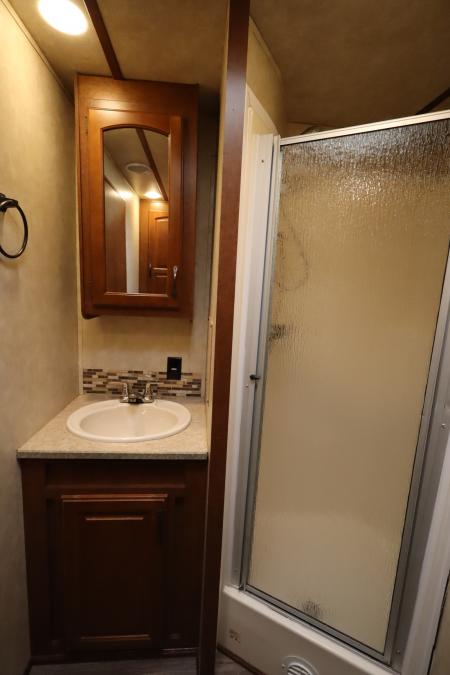 Used 2015 Bison Trailers 3 Horse LQ Slide-out Trailer