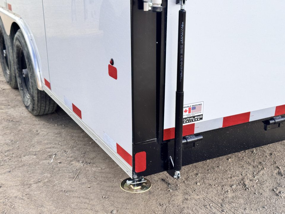 New 2026 Royal Cargo Trailers 8-20 Enclosed Car Hauler(WEIGHT)