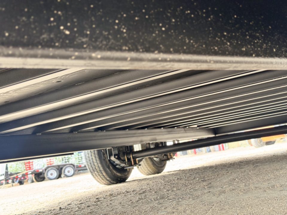 New 2026 Royal Cargo Trailers 8-20 Enclosed Car Hauler(WEIGHT)