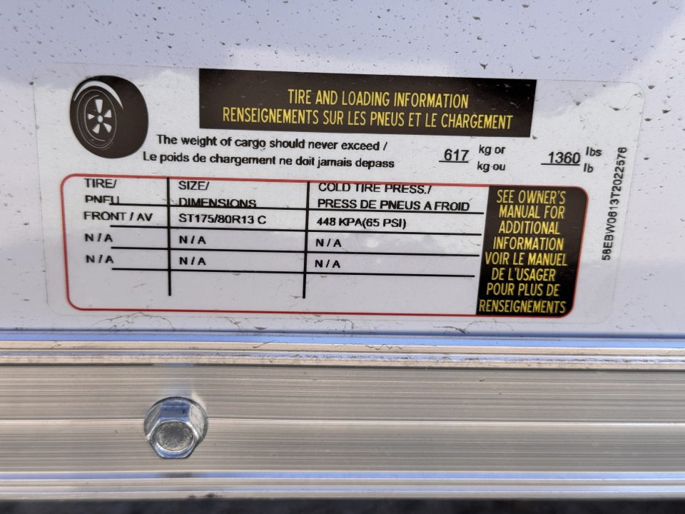New 2026 Cross Trailers 4-6-1V Enclosed Barn Door 2K GVWR