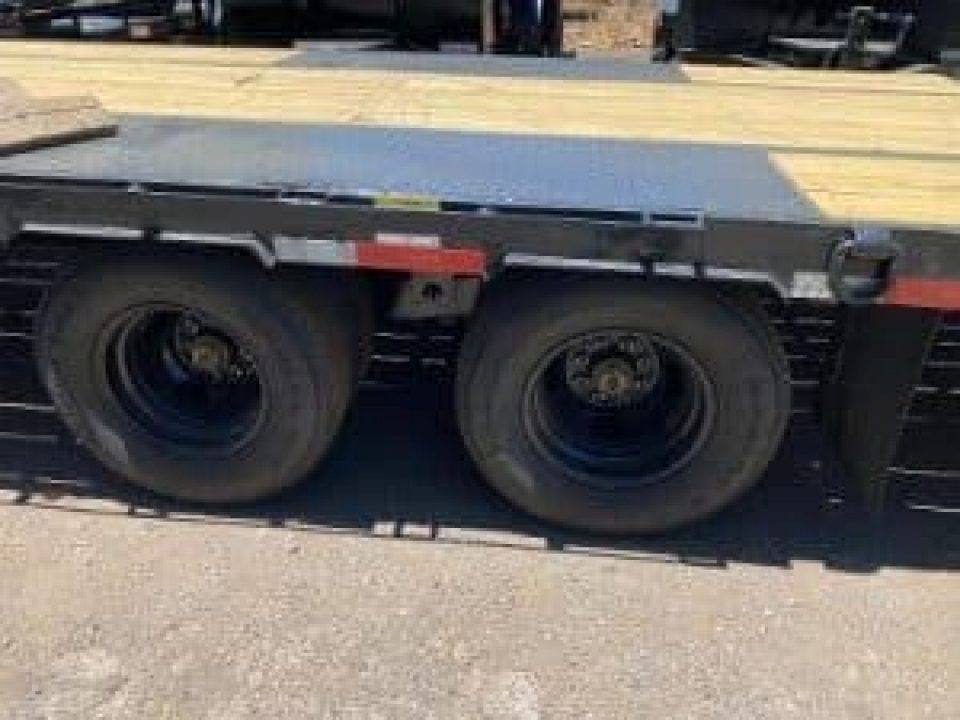 New 2026 Top Hat Trailers 102X27'+5' Gooseneck 24K Flatbed Trailer
