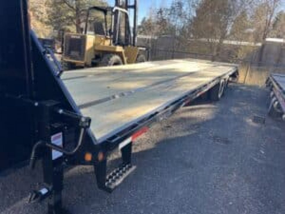 New 2026 Top Hat Trailers 102X27'+5' Gooseneck 24K Flatbed Trailer