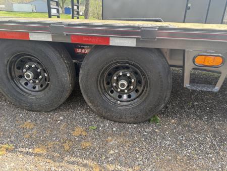New 2026 Diamond C Trailers DEC 207 24X102 Equipment Trailer