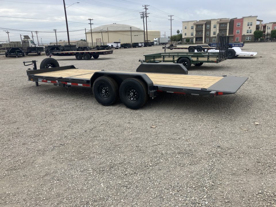 New 2026 Diamond C Trailers HTL 207 22X82 Tilt Trailer