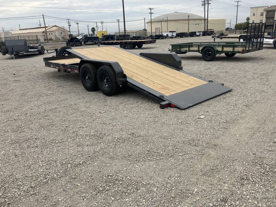 New 2026 Diamond C Trailers HTL 207 22X82 Tilt Trailer