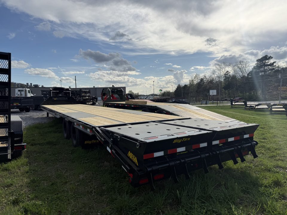 New 2026 Big Tex Trailers 22GN-35+5 MEGA Equipment Trailer