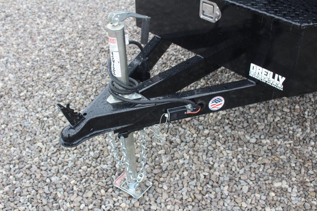 New 2026 Sure-Trac 5' x 8' Low Profile Homeowner Dump Trailer 5K - Single Ram (NO RAMPS) - BARN DOORS