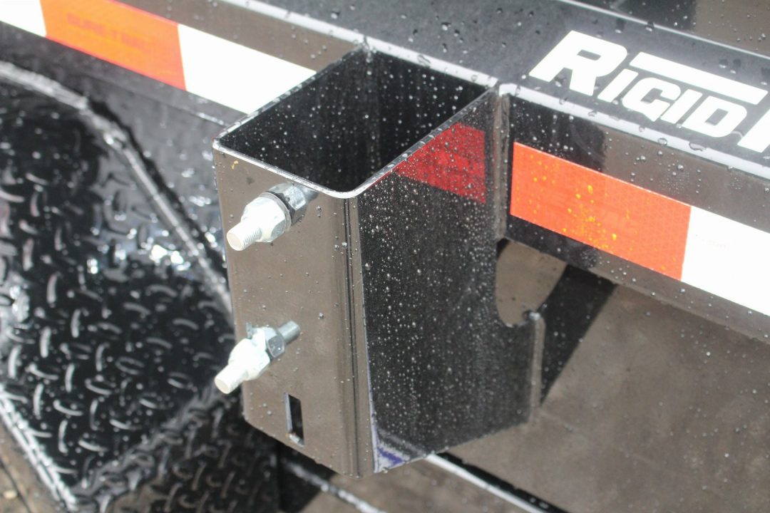 New 2026 Sure-Trac 5' x 10' Low Profile Homeowner Dump Trailer 7K TA - Single Ram (NO RAMPS)