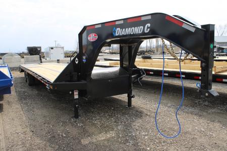 New 2026 Diamond C Trailers 32' MR 25.9K GVWR DO STOCK ID 52781 Deckover Trailer