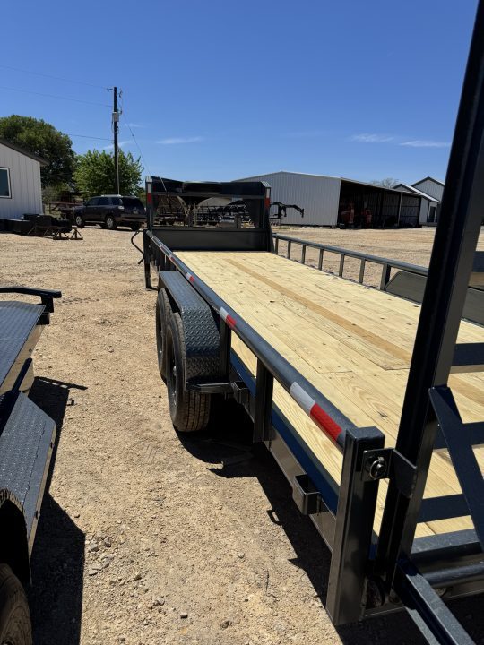 New 2026 Lion Trailers 22LBGNPT-1255 Flatbed Trailer