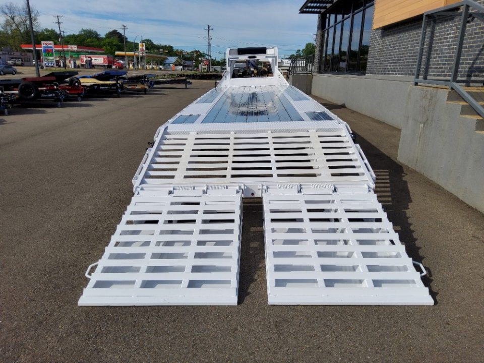 New 2026 Diamond C Trailers FMAX207MR/XDR Flatbed Trailer