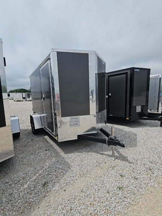 New 2026 Impact Trailers 6 x 10 3K Quake Ramp Door Flat Top V-Nose