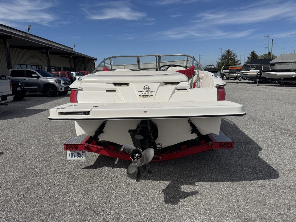 Used 2007 Regal Boats 1900 Bowrider
