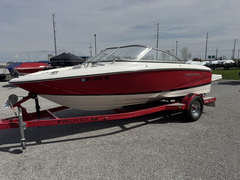 Used 2007 Regal Boats 1900 Bowrider
