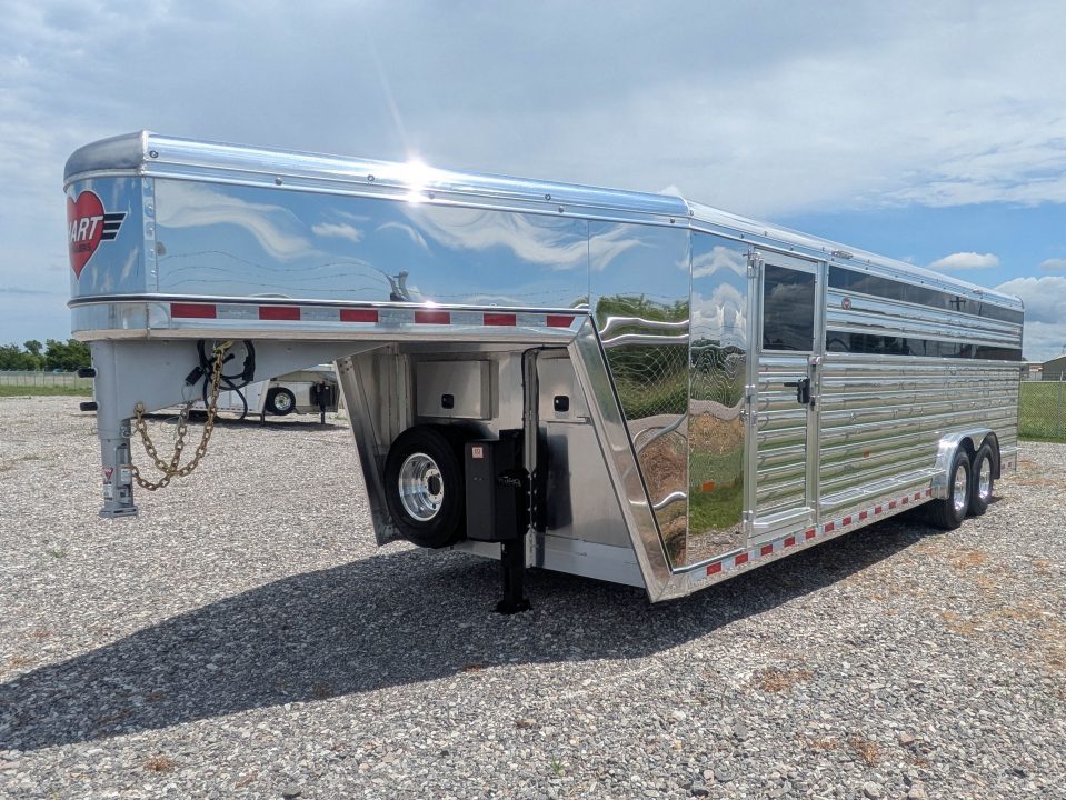 New 24' LoProXpo Club Calf Livestock Trailer