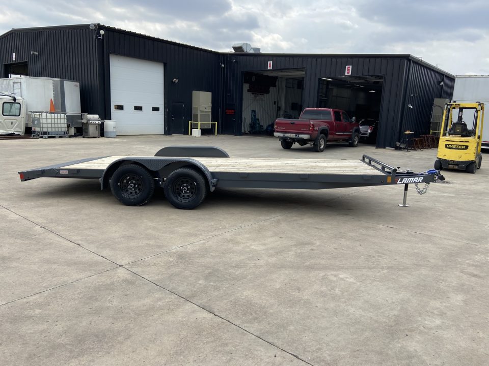New Lamar Trailers 83"X20' Car Hauler