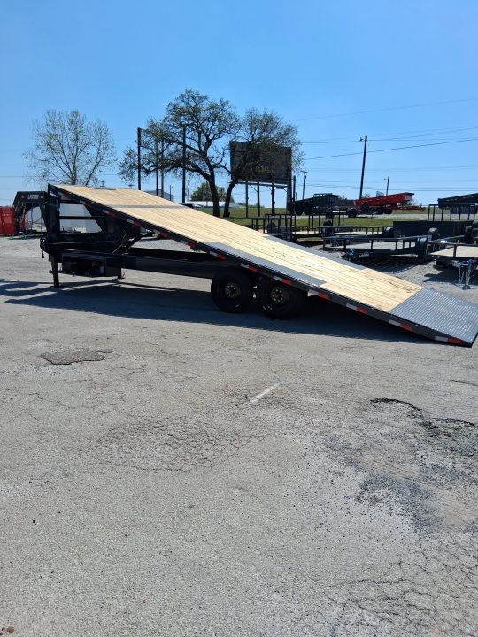 New 2026 Lamar Trailers FA 102x26 16K Flatbed Trailer