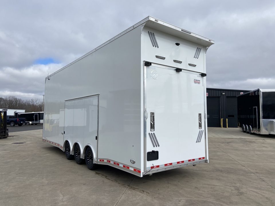 New United UAT 8.5X30Stacker