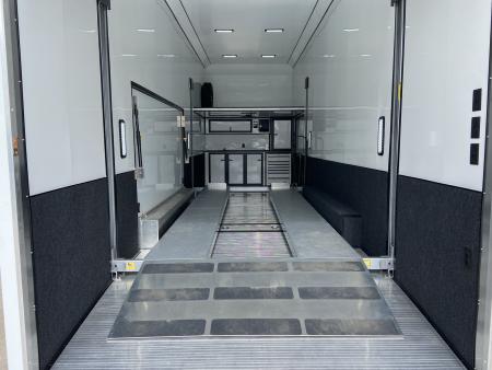 New United UAT 8.5X30Stacker