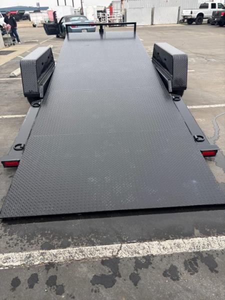 New 2026 TRU Gravity Tilt Car / Racing Trailer 14,000 GVWR DIAMOND PLATE DECK