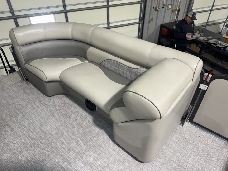 Used 2017 Premier Marine 220 Sunsation Pontoon Boat