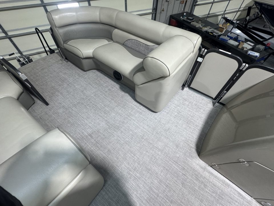 Used 2017 Premier Marine 220 Sunsation Pontoon Boat