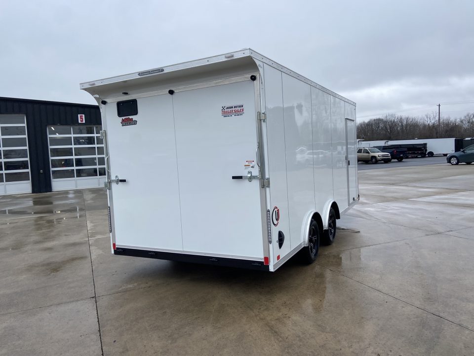 New United UJ-8.5X18 Enclosed Trailer