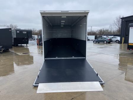 New United USH-8.5X28 Car Trailer