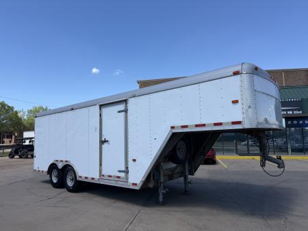 Used #034933 USED 2013 CARGO CRAFT TA5 8.5 X 26 TANDEM AXLE 14K GOOSENECK ENCLOSED TRAILER