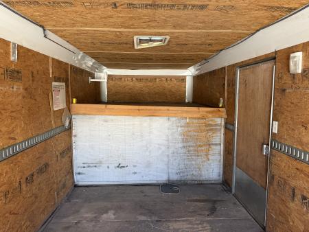 Used #034933 USED 2013 CARGO CRAFT TA5 8.5 X 26 TANDEM AXLE 14K GOOSENECK ENCLOSED TRAILER