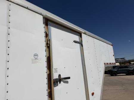 Used #034933 USED 2013 CARGO CRAFT TA5 8.5 X 26 TANDEM AXLE 14K GOOSENECK ENCLOSED TRAILER