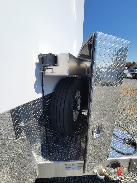 New 2026 Featherlite Trailers 4414 8.5X28 TRIPLE Stacker