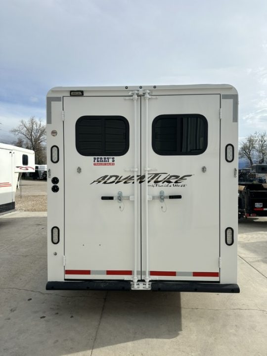 New 2027 Trails West Adventure 4 Horse