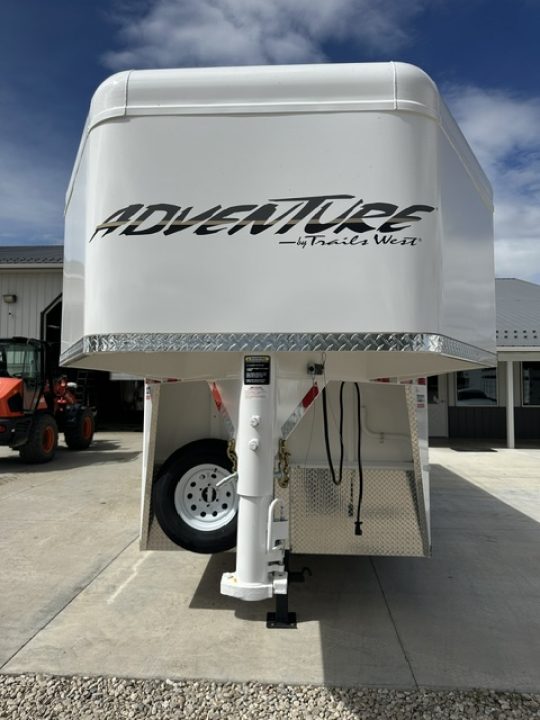 New 2027 Trails West Adventure 4 Horse