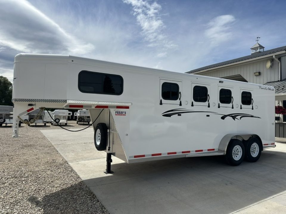 New 2027 Trails West Adventure 4 Horse