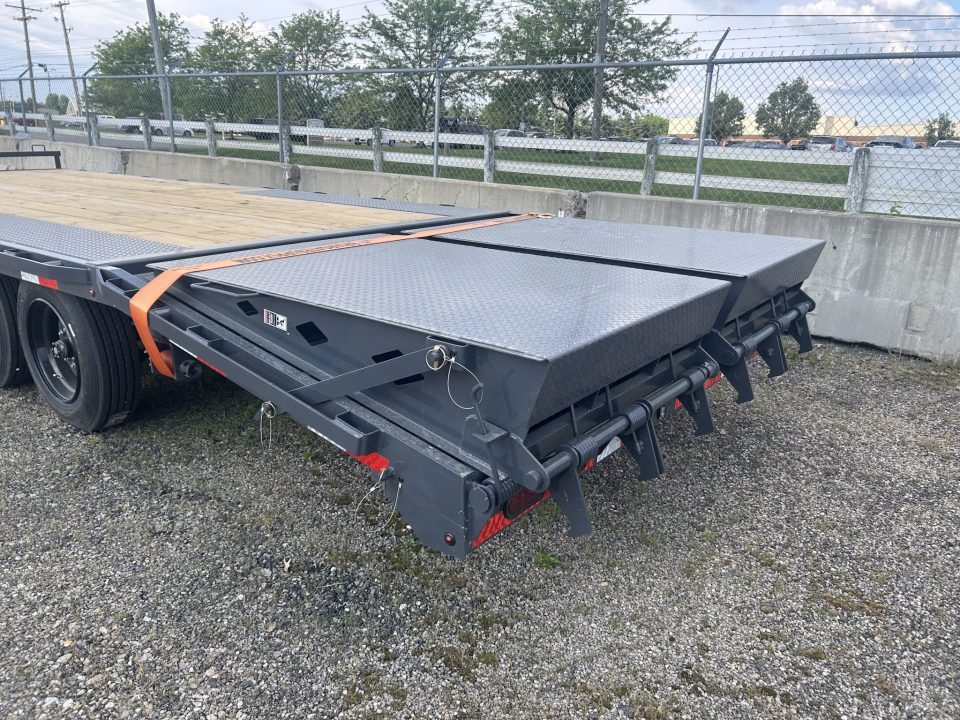 New 2026 Lamar Trailers 102 IN X 24 FT DECK OVER FULL WIDTH RHINO RAMPS 14K GVWR