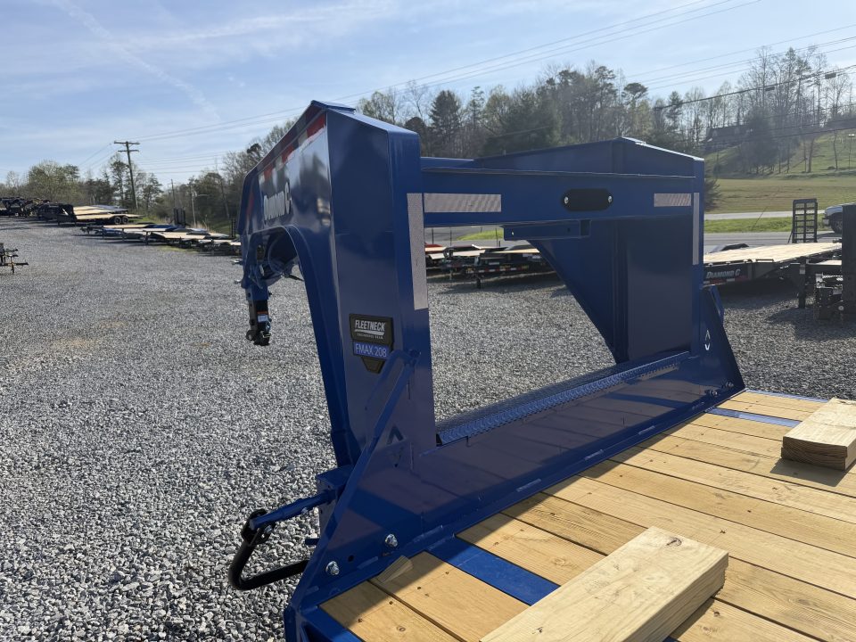 New 2026 Diamond C FMAX208 GOOSENECK TRAILER 32” FLAT DECK 18 PLY TIRES