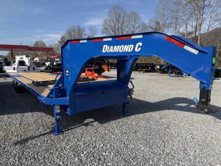 New 2026 Diamond C FMAX208 GOOSENECK TRAILER 32” FLAT DECK 18 PLY TIRES