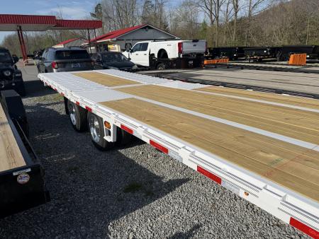 New 2026 Diamond C FMAX212 GOOSENECK TRAILER PACESETTER EDITION HYDRO DOVE & JACKS DISC BRAKES 17.5 ALUMINUM OUTER RIMS