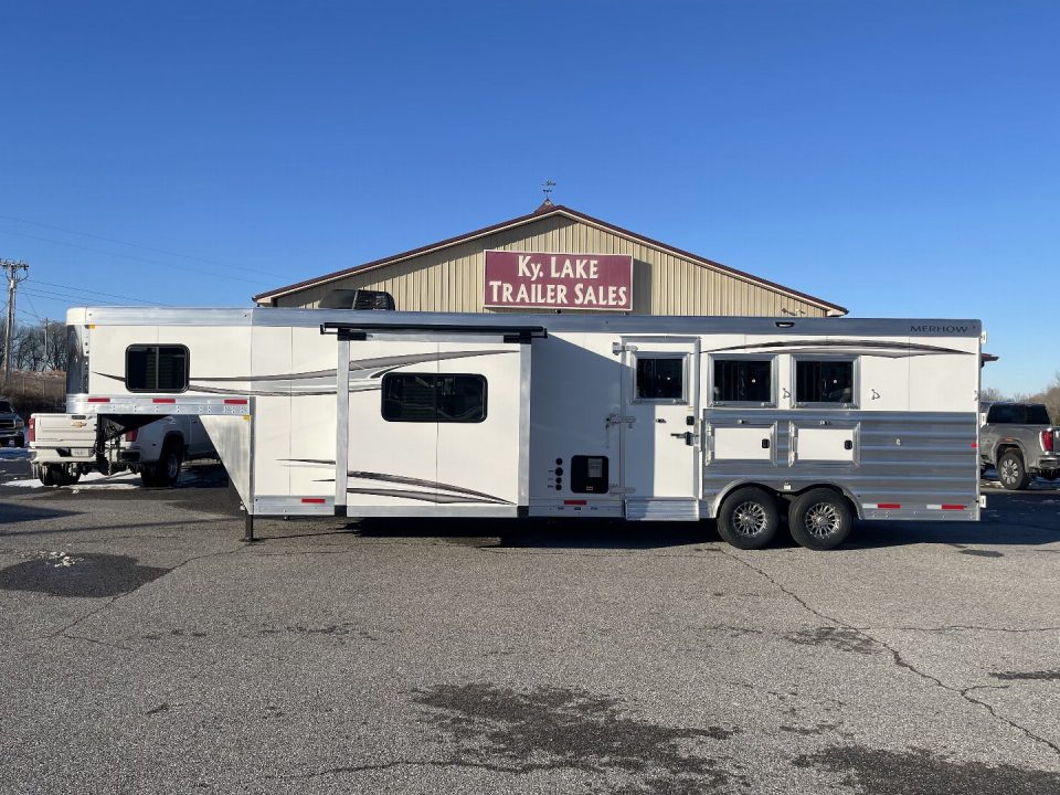 New 2026 Merhow Trailers 8314-B RWS Horse Trailer