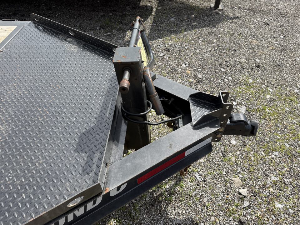Used 2021 Diamond C Trailers LPX 207 20X82 Equipment Trailer