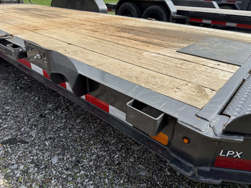 Used 2021 Diamond C Trailers LPX 207 20X82 Equipment Trailer