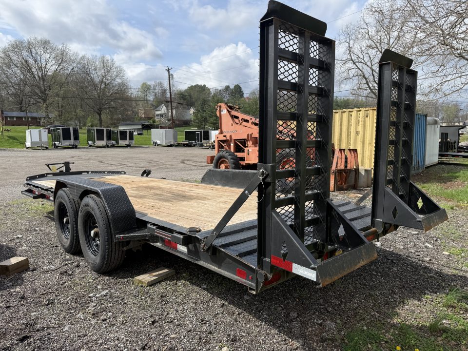 Used 2021 Diamond C Trailers LPX 207 20X82 Equipment Trailer